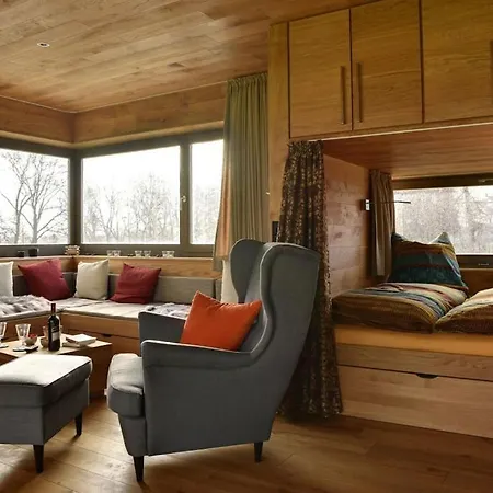 Treehouse Jojo Comfortable * Drochtersen